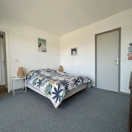 T2 Dans Front De Apartment Lacanau